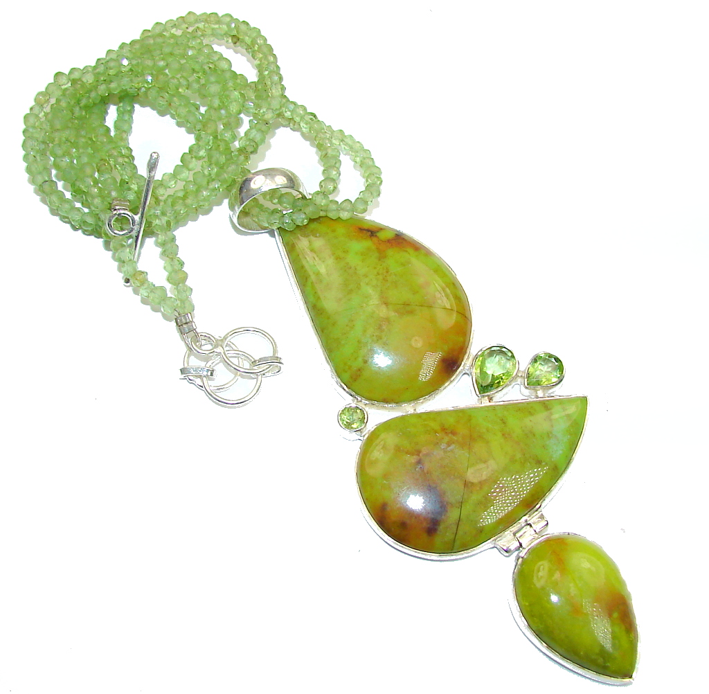 Very Rare Gaspatite From Tasmania & Peridot Sterling Silver necklace