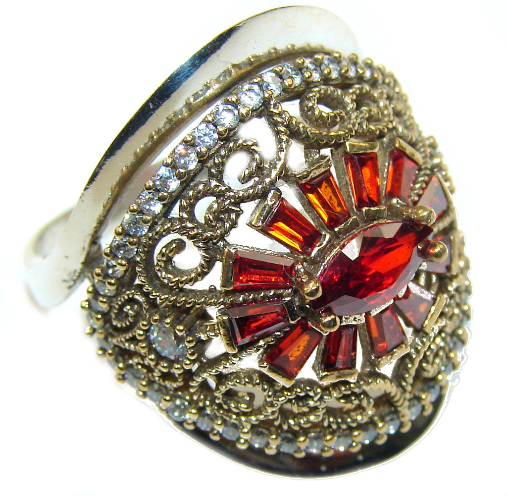 Victorian Style Red Garnet Quartz Sterling Silver Ring s. 9