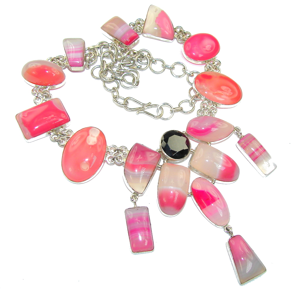 Dainty Daisy!! Botswana Agate Sterling Silver necklace