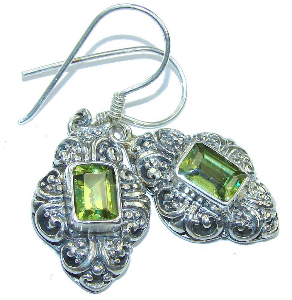 Delicate Green Peridot Quartz Sterling Silver earrings