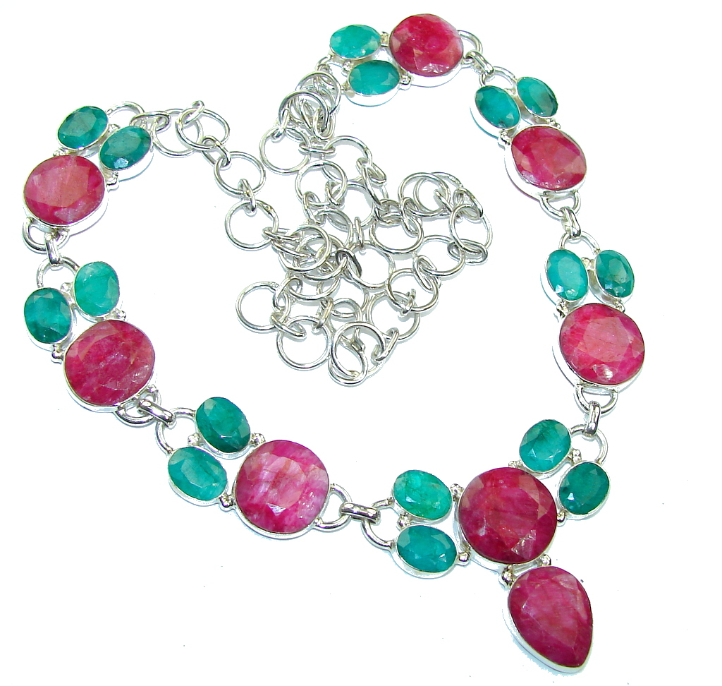 Aura Of Beauty! Green Emerald, Ruby Sterling Silver Necklace