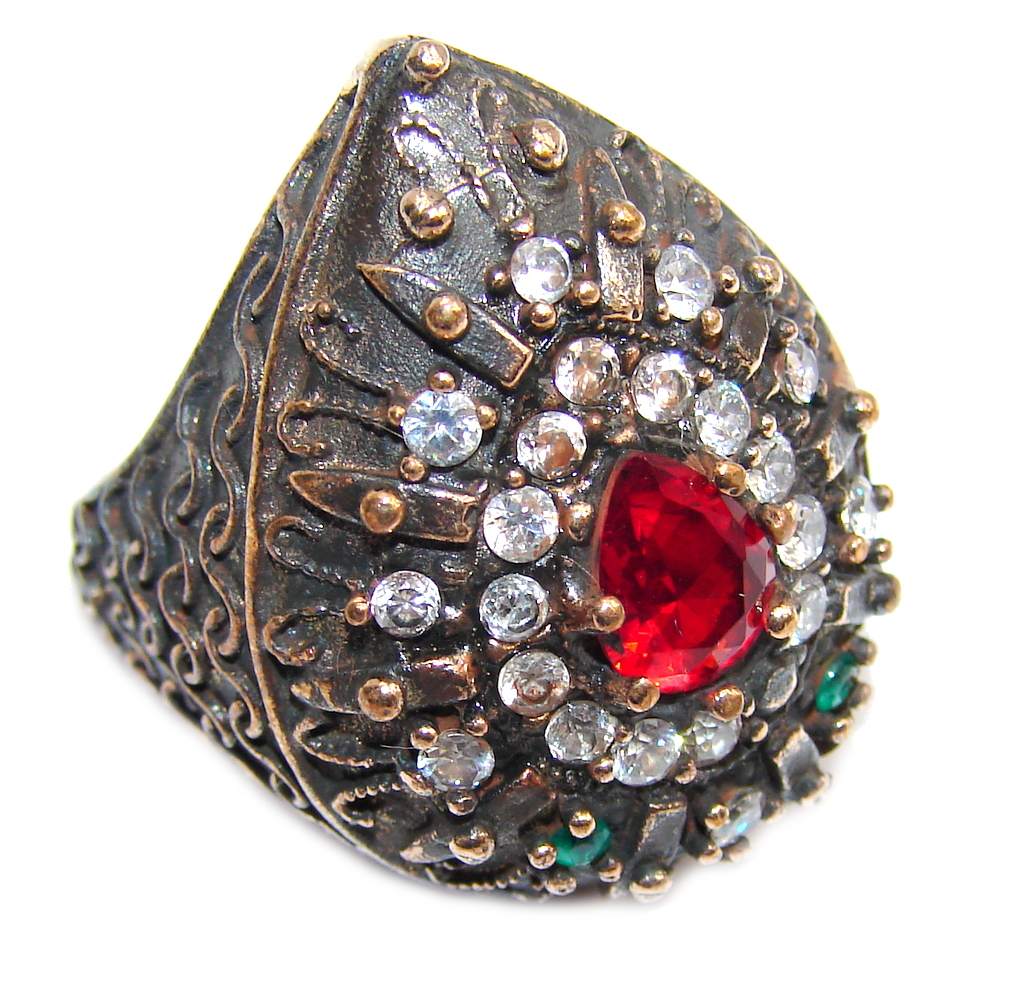 Victorian Style Garnet Quartz & Emerlad & White Topaz Sterling Silver Ring s. 7 1/2
