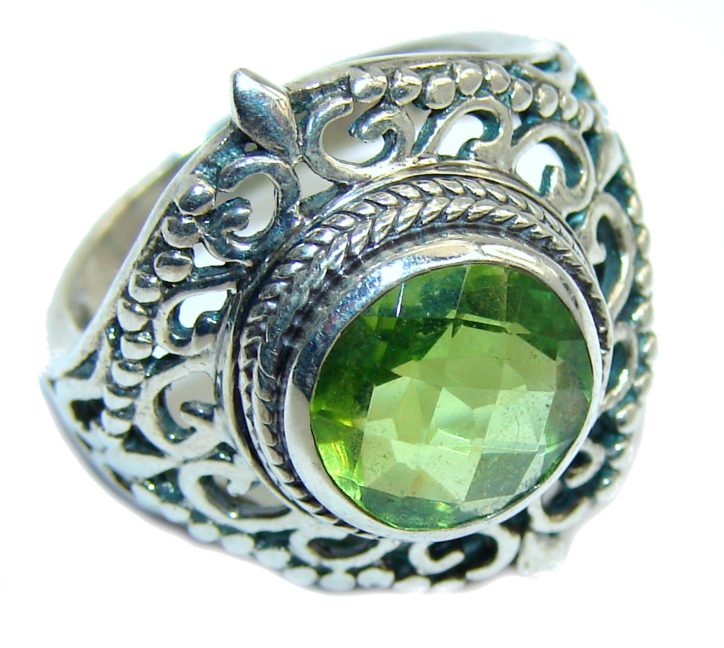 Fresh Created Green Peridot Sterling Silver Ring s. 6