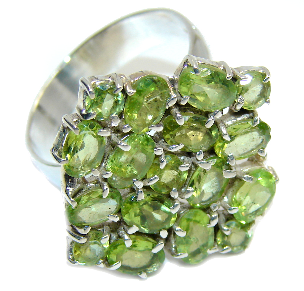 Delicate Island Green Peridot Sterling Silver Ring s. 11