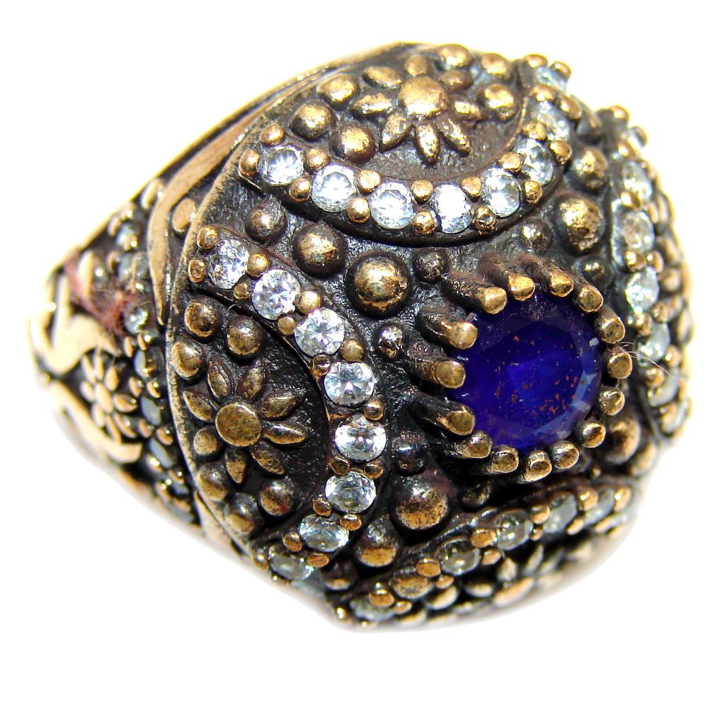 Victorian Style created Emerald & White Topaz Sterling Silver ring; s. 6 3/4