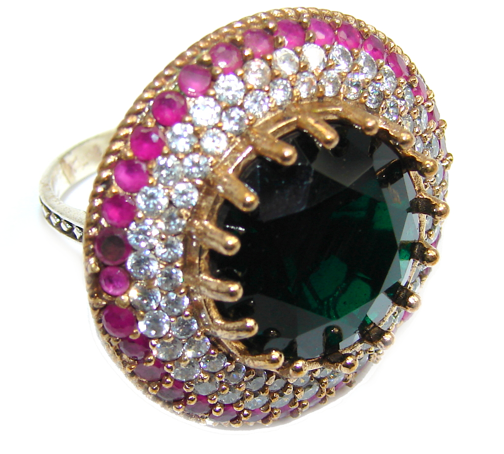 Victorian Style created Emerald & White Topaz Sterling Silver ring; s. 8 1/2