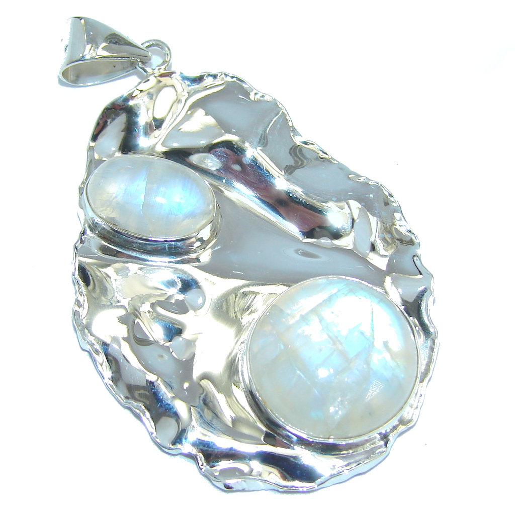 Modern Concept Fire Moonstone hammered Sterling Silver Pendant