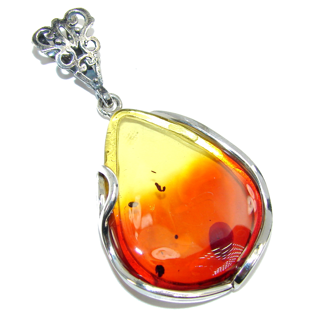 Twilight Zone Prehistoric Golden natural Baltic Amber Sterling Silver Pendant