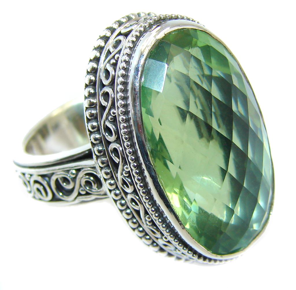 Amazing Heavenly Green Quartz Sterling Silver Ring s. 7