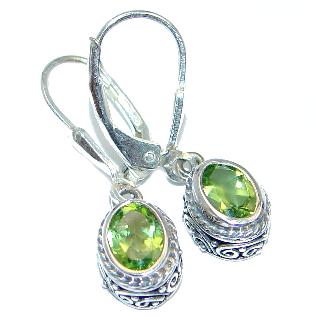Amazing genuine Peridot Sterling Silver Earrings