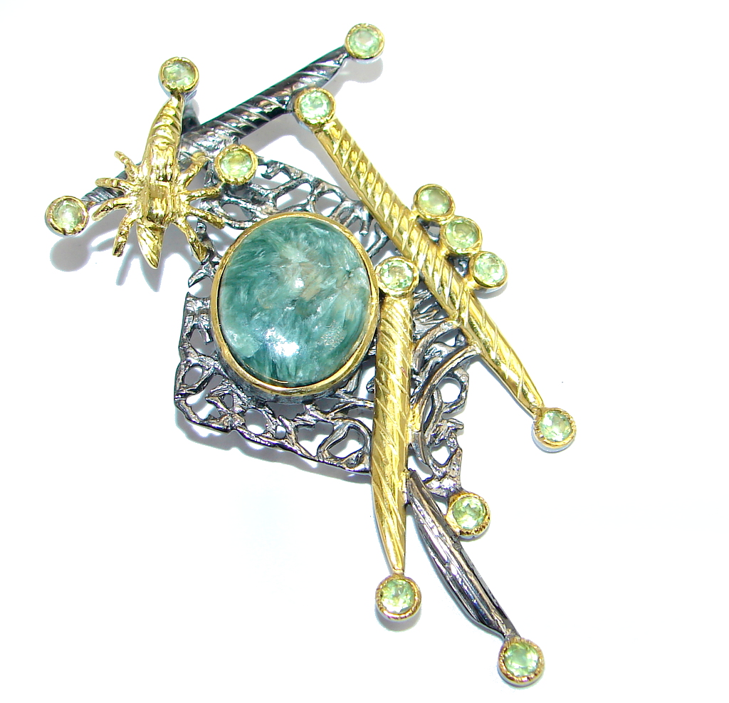 Precious quality Green Seraphinite Peridot Gold plated over Sterling Silver handmade Pendant