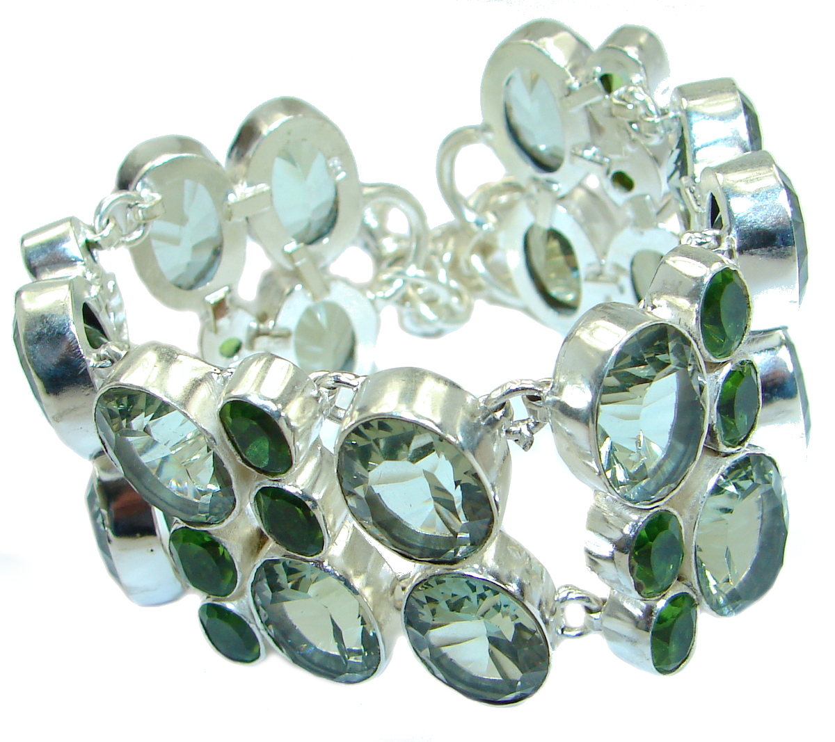 Chic Magic Green Quartz .925 Sterling Silver handmade Bracelet