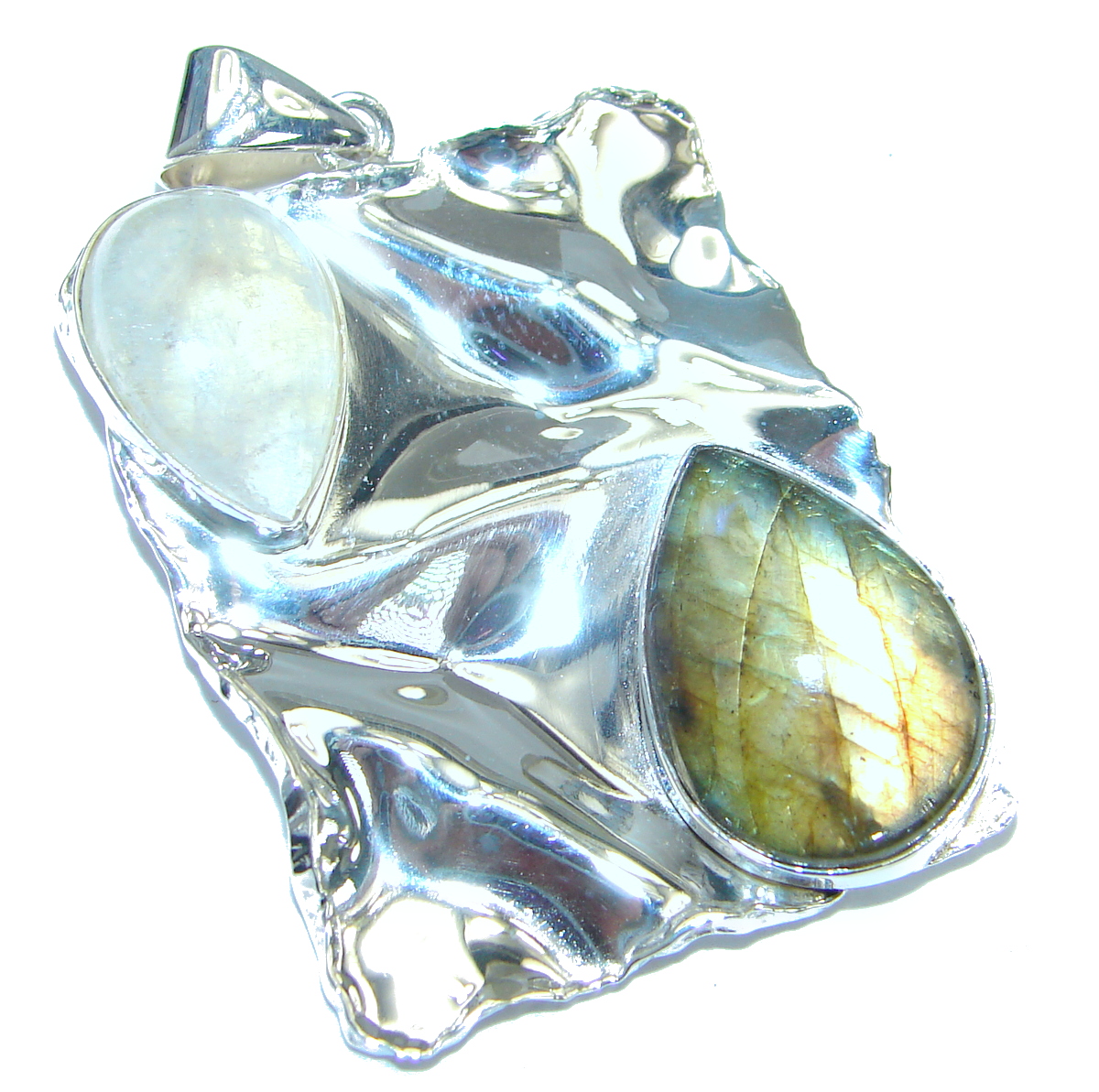 Moderen Design Labradorite Hammered .925 Sterling Silver Pendant