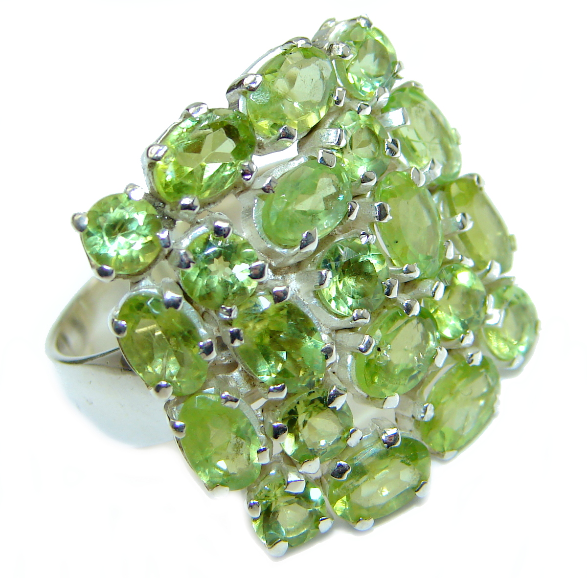 Majestic Peridot .925 Sterling Silver handmade Statement Ring s. 7 adjustable