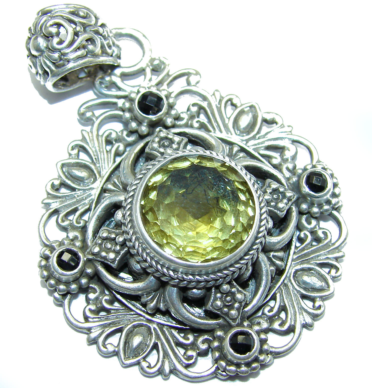 Amazing Celtic Design Peridot .925 Sterling Silver handcrafted Pendant