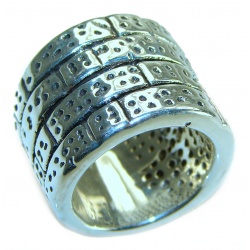 Large Bali made .925 Sterling Silver handcrafted Ring s. 7