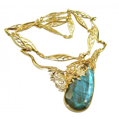Wonderland 41.5 ct faceted Labradorite 18K Gold over .925 Sterling Silver entirely handcrafted necklace