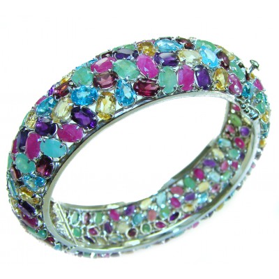 Playa del Carmen - authentic 175.2 carat Ruby .925 Sterling Silver Bracelet / Bangle