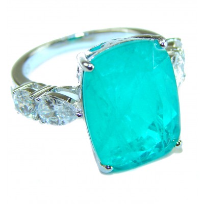 Vintage style - Timless Beauty 8.5 carat Emerald .925 Sterling Silver handcrafted Statement Ring size 6