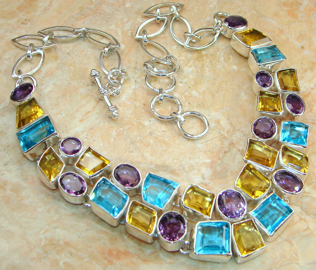 266 cttw.Lab. Quartz & Amethyst Sterling Silver necklace