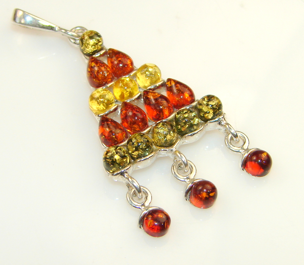 Beautiful Tample Of Light Polish Amber Sterling Silver Pendant