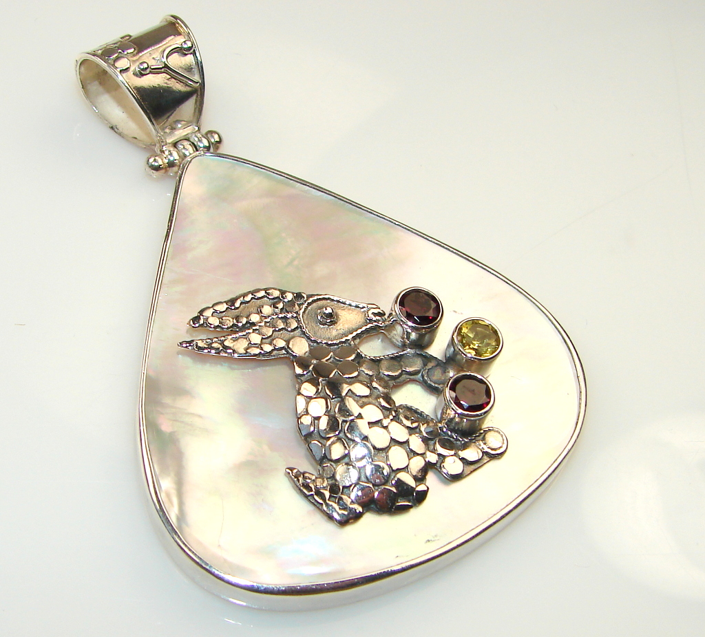 Blister Pearl & Sterling Silver pendant