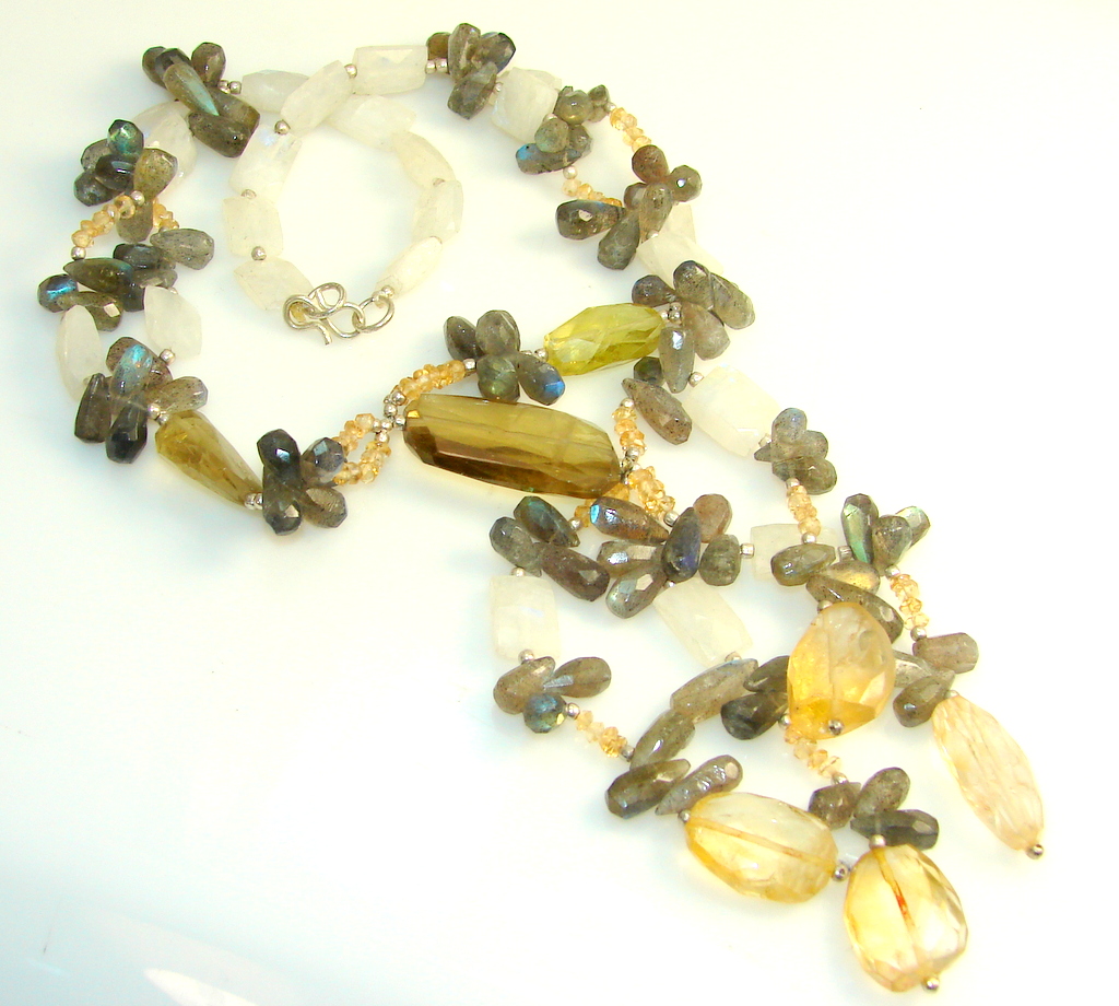 Aura Of Beauty Labradorite Sterling Silver necklace