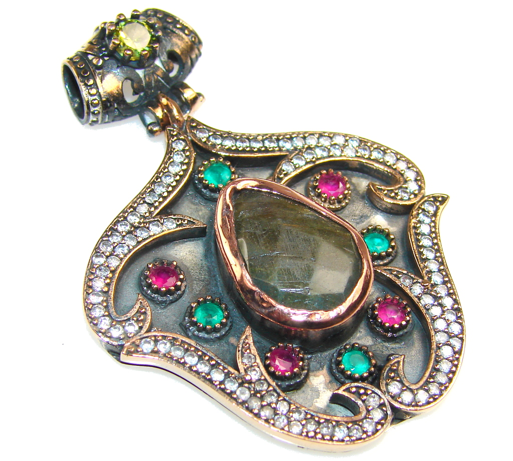 Green Love Attraction Labradorite Sterling Silver Pendant