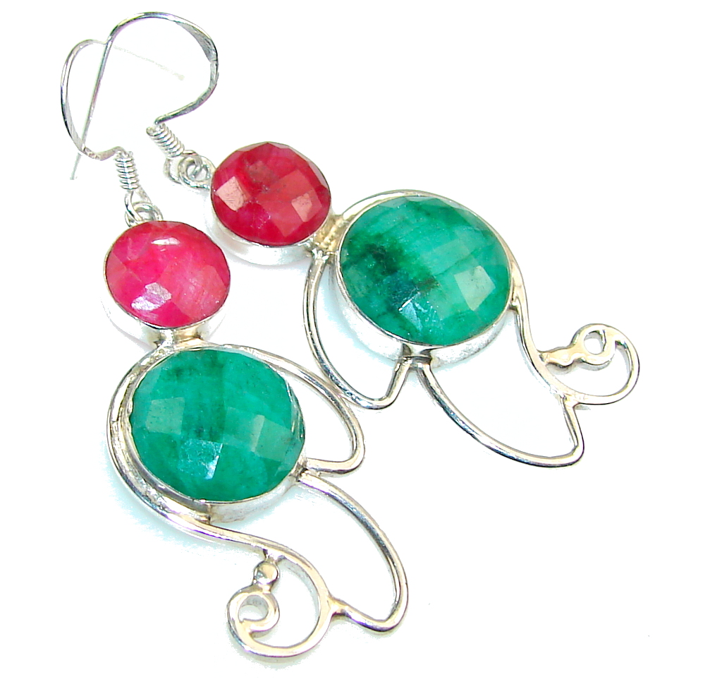 Spring Daisy!! Green Emerald Sterling Silver earrings