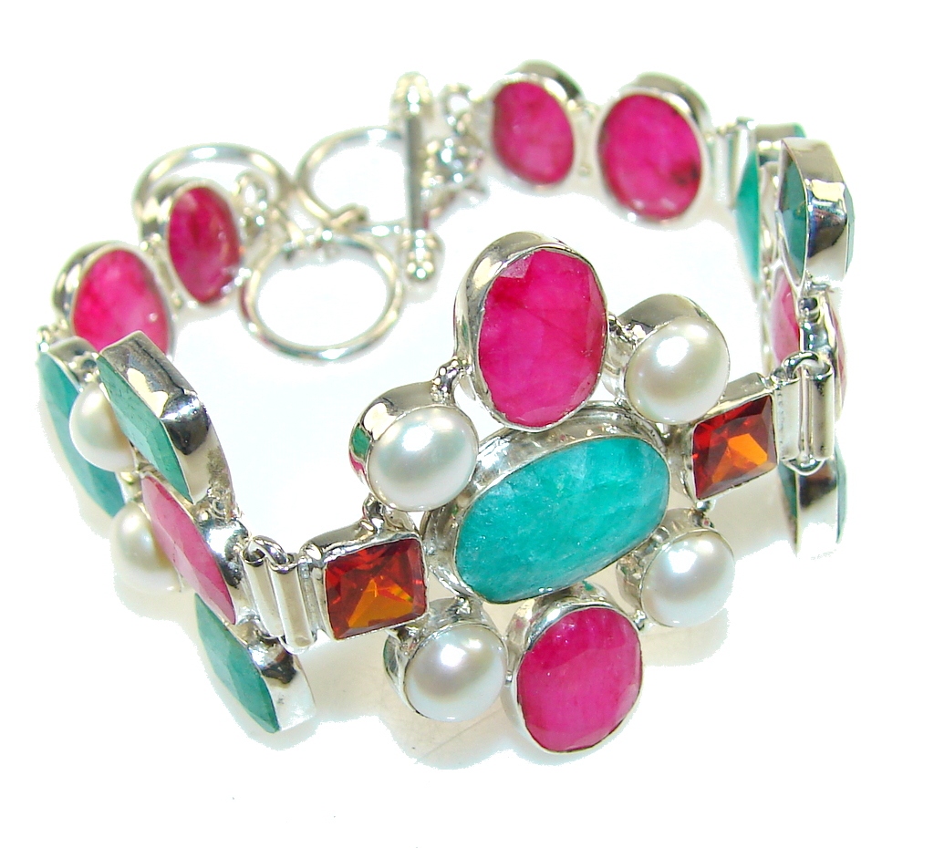 Beautiful Design!! Green Emerald Sterling Silver Bracelet