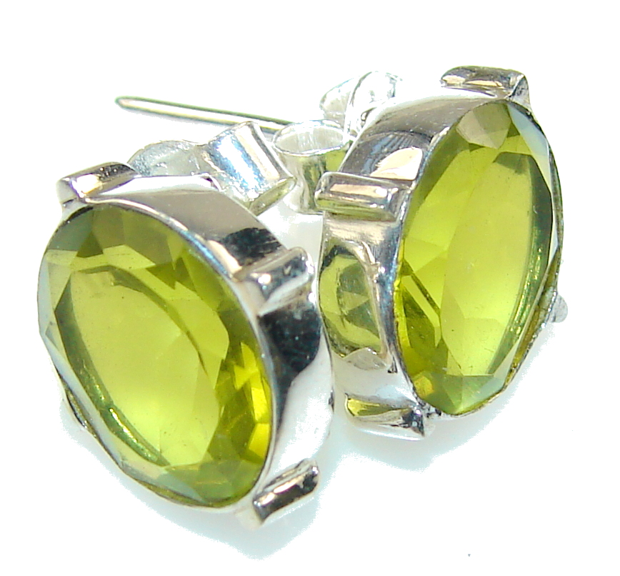 Fabulous Green Peridot Sterling Silver earrings