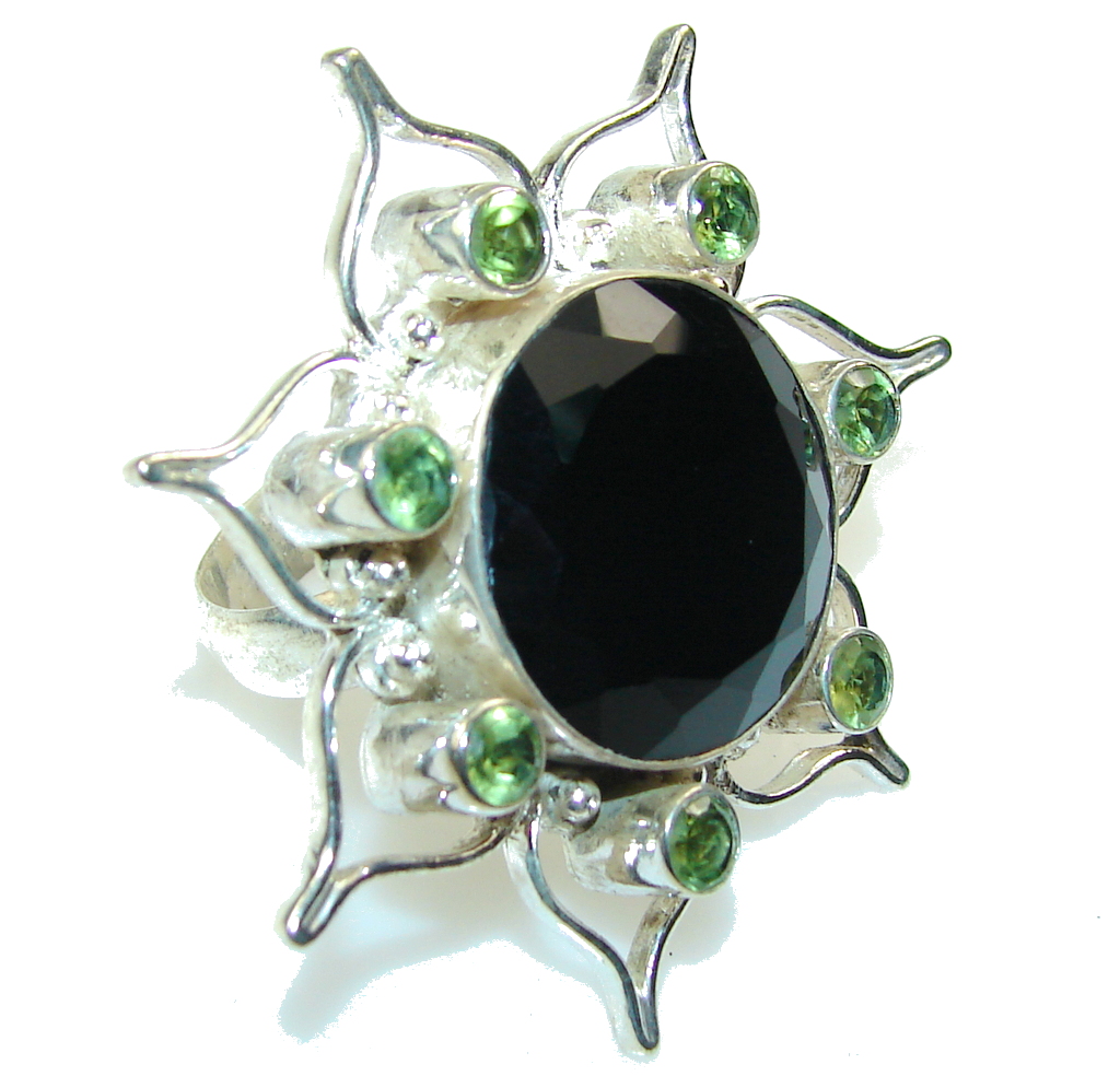 Beautiful Black Onyx Sterling Silver Ring s. 9