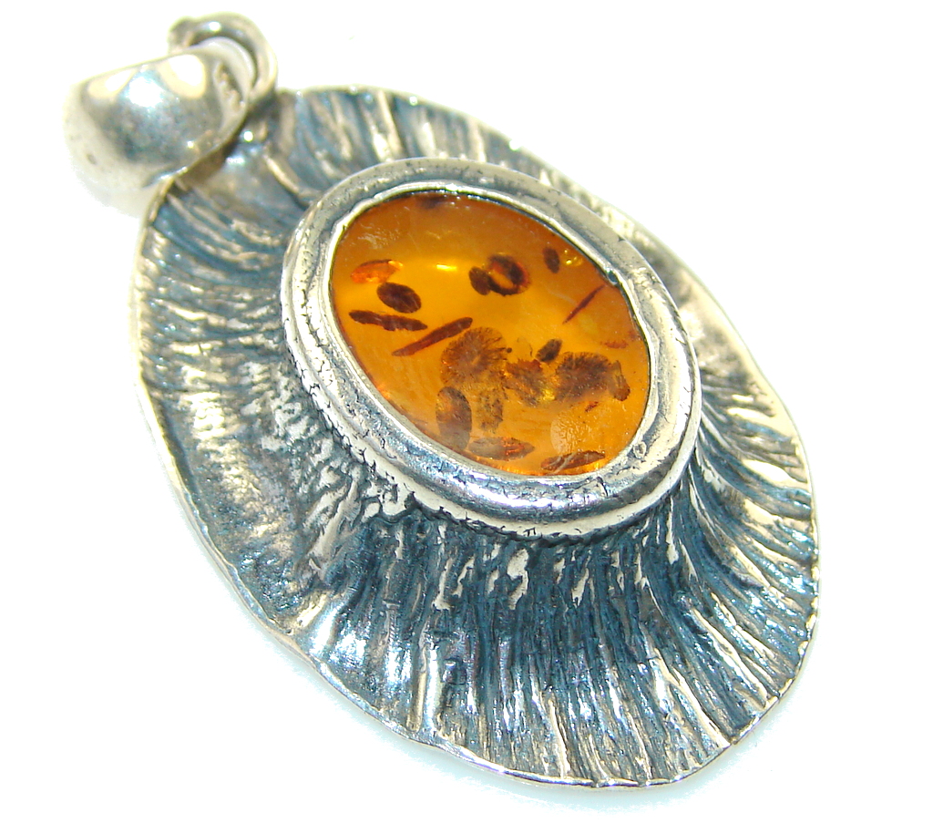 Classy Russia Amber Sterling Silver Pendant
