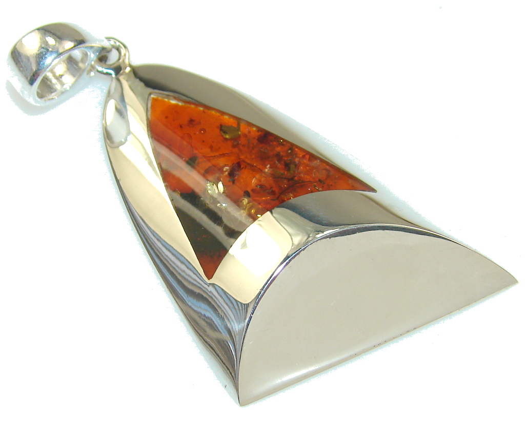 Fabulous DEsign!! Polish Amber Sterling Silver Pendant