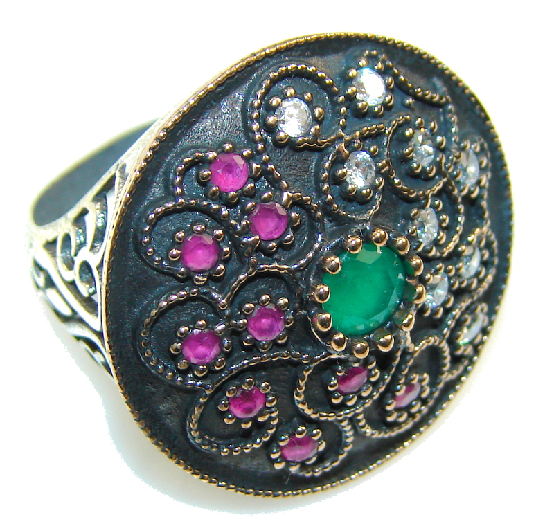 New Design!! Green Emerald Sterling Silver ring s. 7 1/2