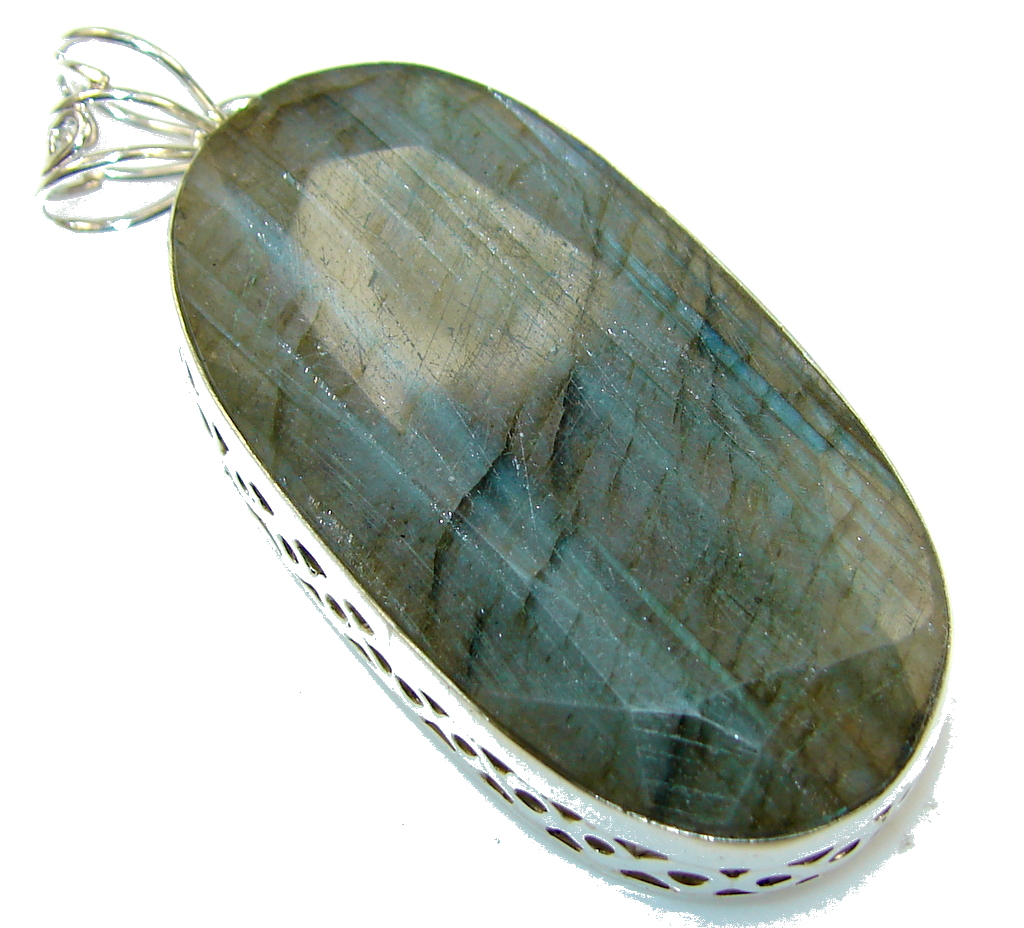 Vision Green Labradorite Sterling Silver Pendant