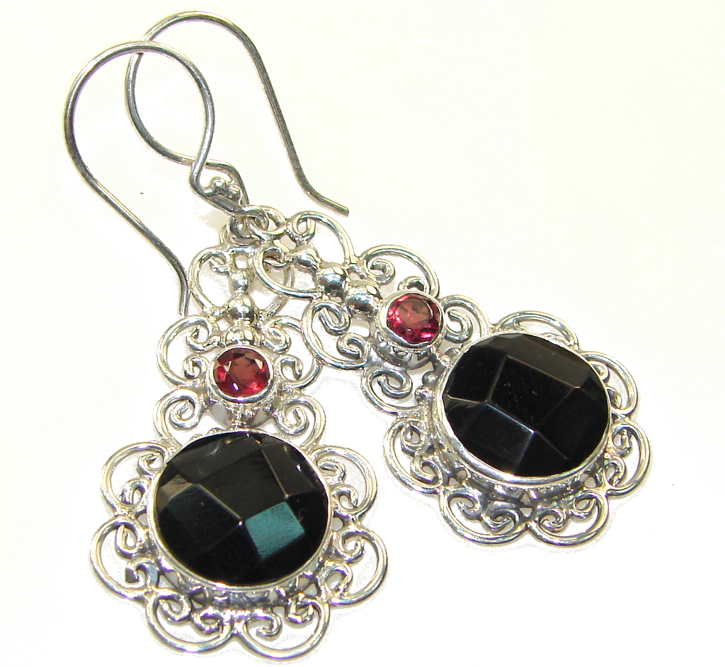 Fantastic Style Of Black Onyx Sterling Silver earrings