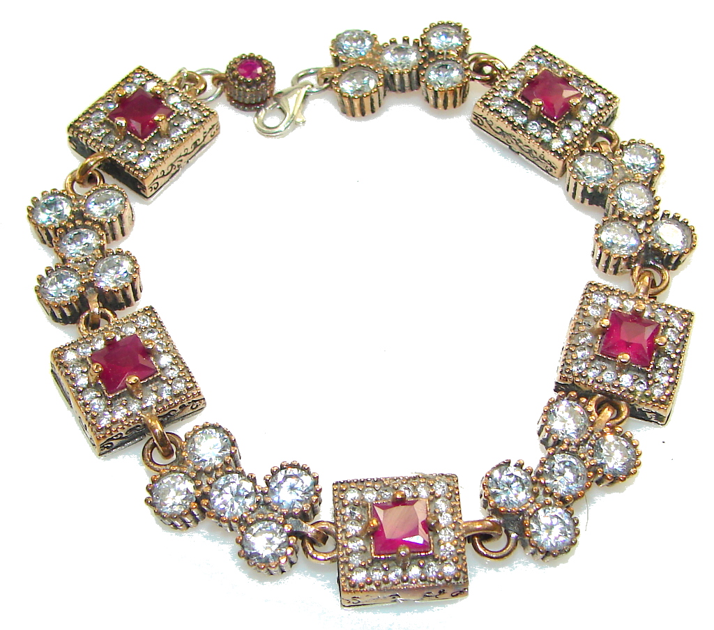 Rich Personality!! Pink Ruby Sterling Silver Bracelet