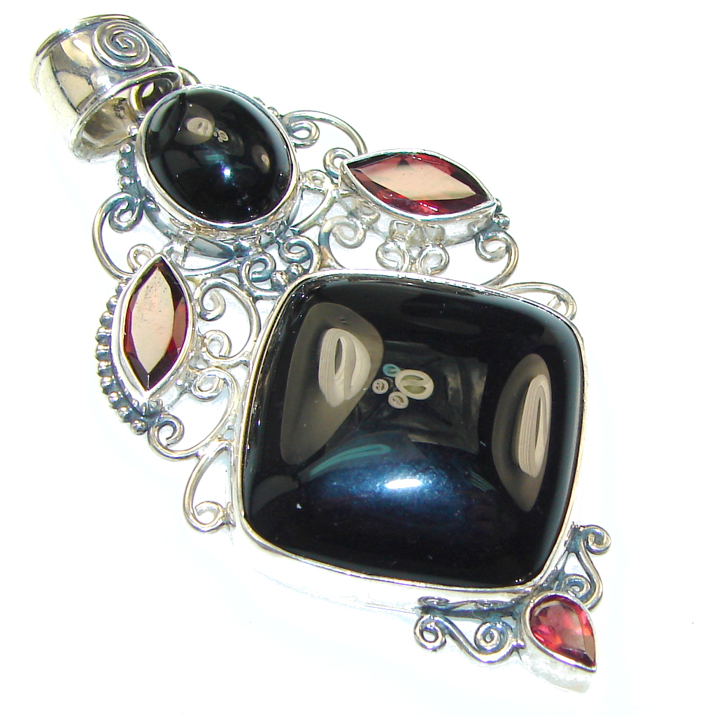 Awesome Style!! Black Onyx Sterling Silver Pendant