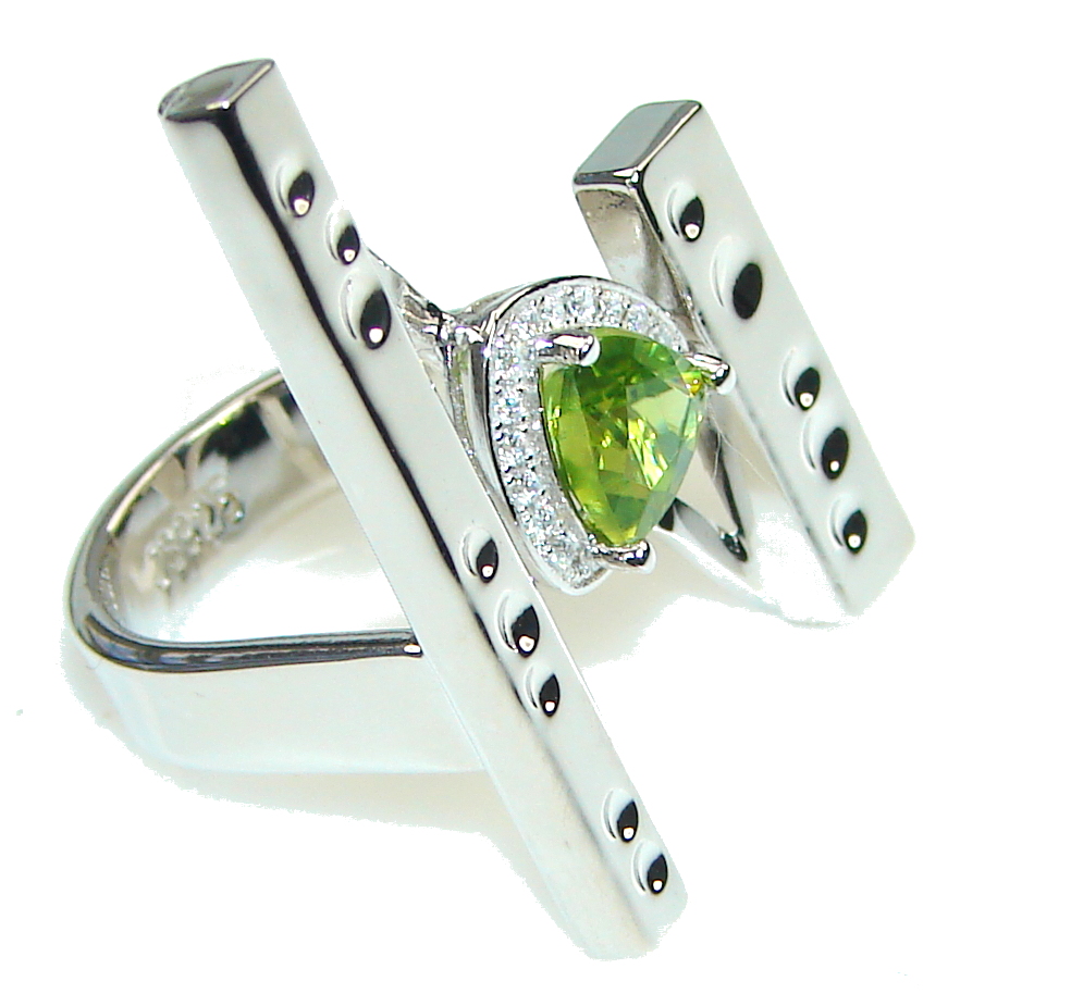 Big! Ultra Modern Green Peridot Sterling Silver Ring s. 6 1/4
