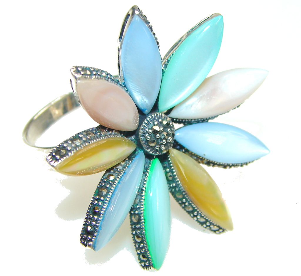 Amazing! Multicolor Blister Pearl, Marcasite Sterling Silver Ring s. 8