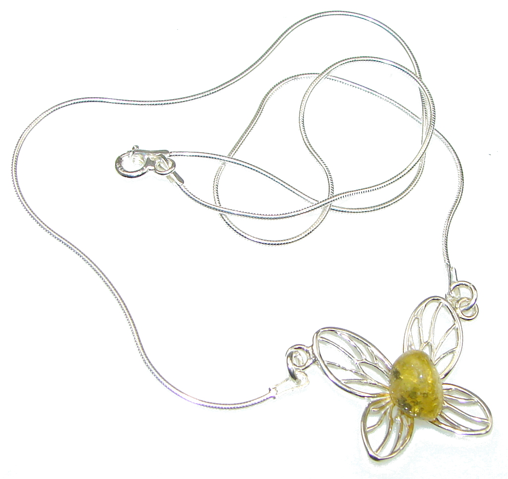 Perfect! Yellow Polish Amber Sterling Silver necklace