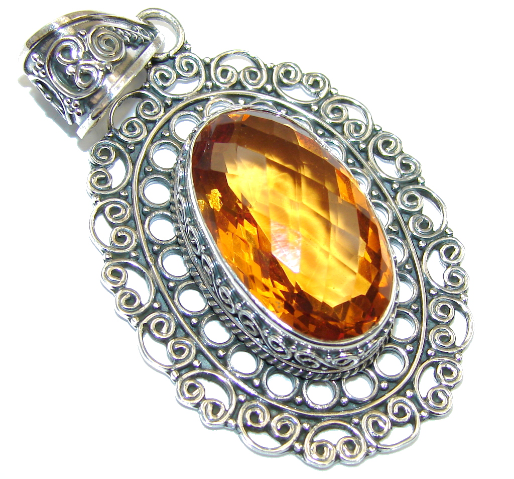 Bali Secret! Golden Topaz Quartz Sterling Silver Pendant
