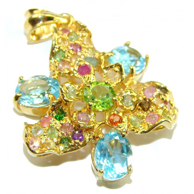 A Wild Hydrangea Swiss Blue Topaz 14K Gold over .925 Sterling Silver handcrafted pendant