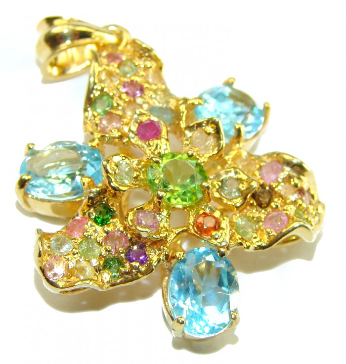 A Wild Hydrangea Swiss Blue Topaz 14K Gold over .925 Sterling Silver handcrafted pendant