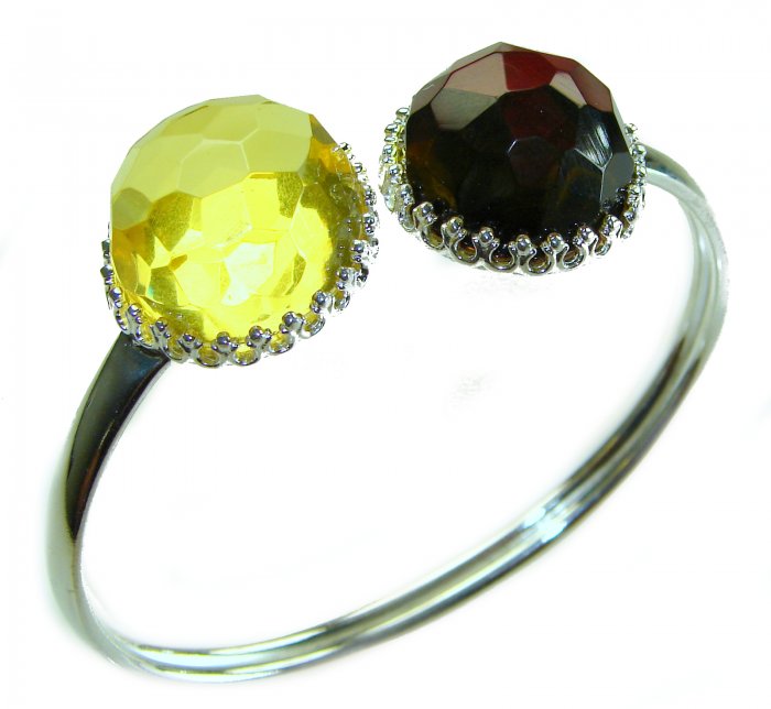 Luxurious Color-changing natural 19.9 carat faceted Baltic Amber .925 Sterling Silver handmade bangle Bracelet - video