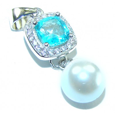 Purity 0.4 carat authentic Swiss Blue Topaz Pearl .925 Sterling Silver handmade Pendant