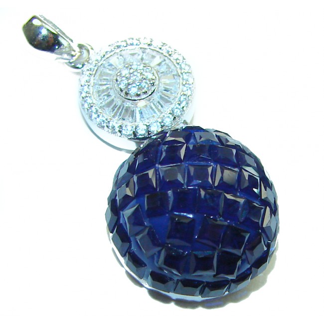 Blue Apple authentic 8.8 carat Sapphire .925 Sterling Silver handcrafted Pendant