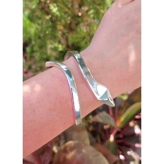 Snake - highly polished Italy made Bracelet in best quality .925 Sterling Silver