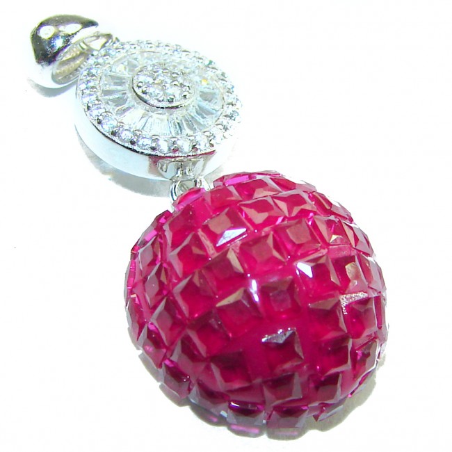 Red Apple authentic 8.8 carat Ruby .925 Sterling Silver handcrafted .925 Sterling Silver handmade Pendant